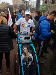 Bieg Niepodległości 2014 z niepełnosprawnym Tomkiem