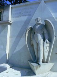 Anioł Lotników- cmentarz Orląt-Lwów 2007