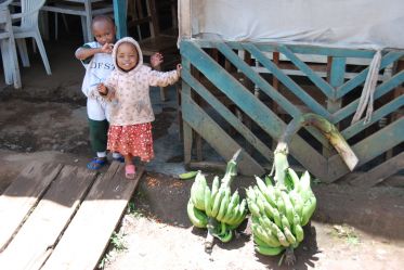 Kup pan banana- Tanzania 2011